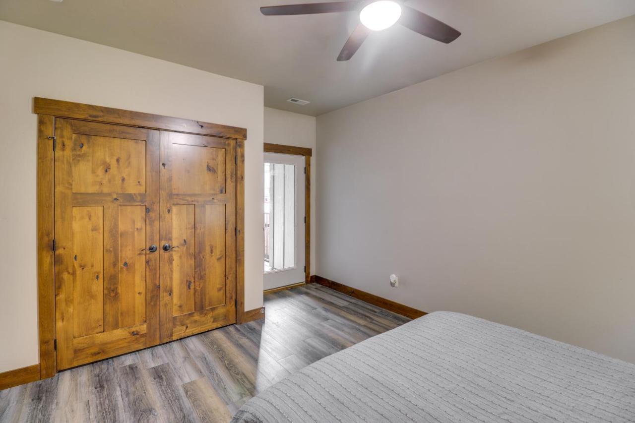 Downtown Columbia Falls Condo 16 Mi To Ski Resort Exterior photo
